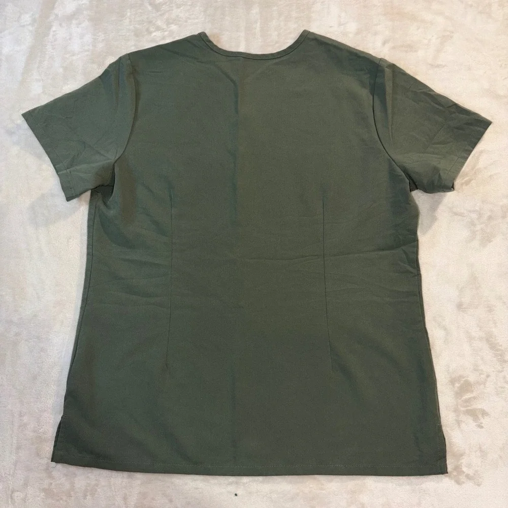 FIGS Catarina One Pocket Scrub Top Olive Green V-Neck 1000211 Womens Medium
